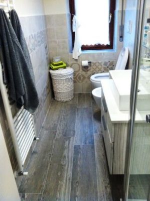 Bagno in ceramica