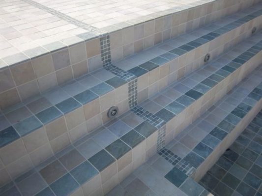 Pavimentazione per piscina hotel